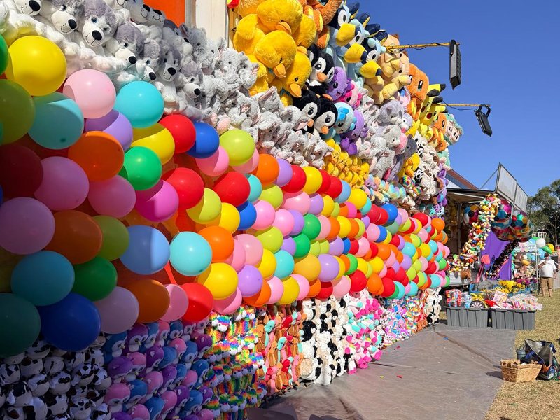 Balloon Bust dart game