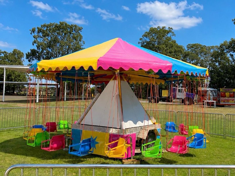 Chair O Plane swing ride